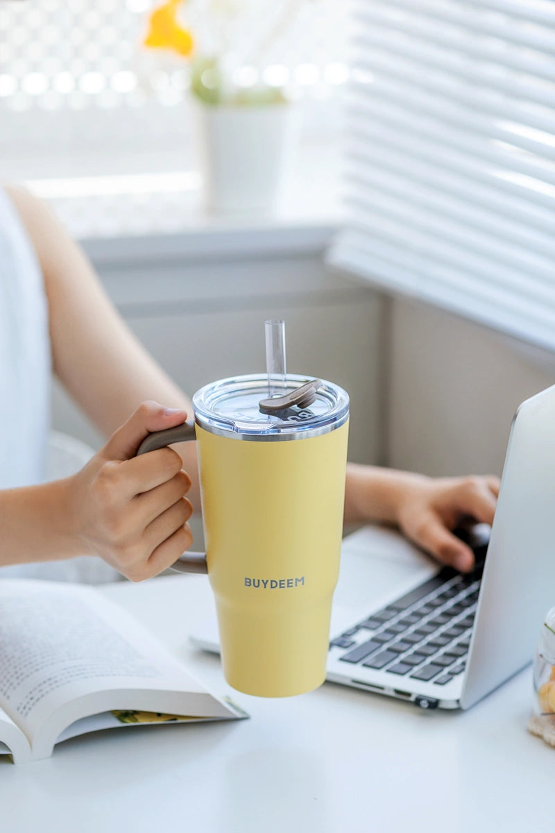 Kupujesz termiczny kubek ze słomką BUYDEEM Mellow Yellow 12